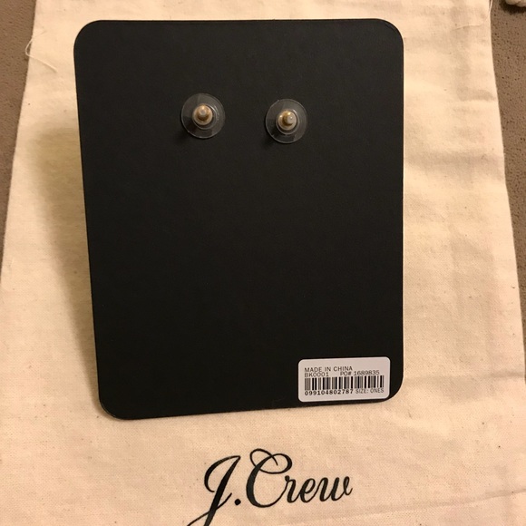 🆕*Last Pair*J.Crew Gathered Carnation Earrings - Picture 4 of 4